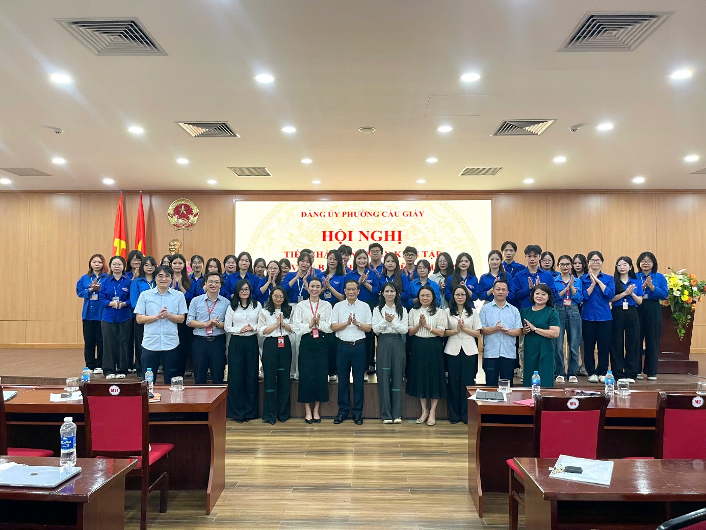 Hội nghị tiếp nhận sinh viên Học viện Báo chí và Tuyên truyền kiến tập tại phường Cầu Giấy- Ảnh 4.