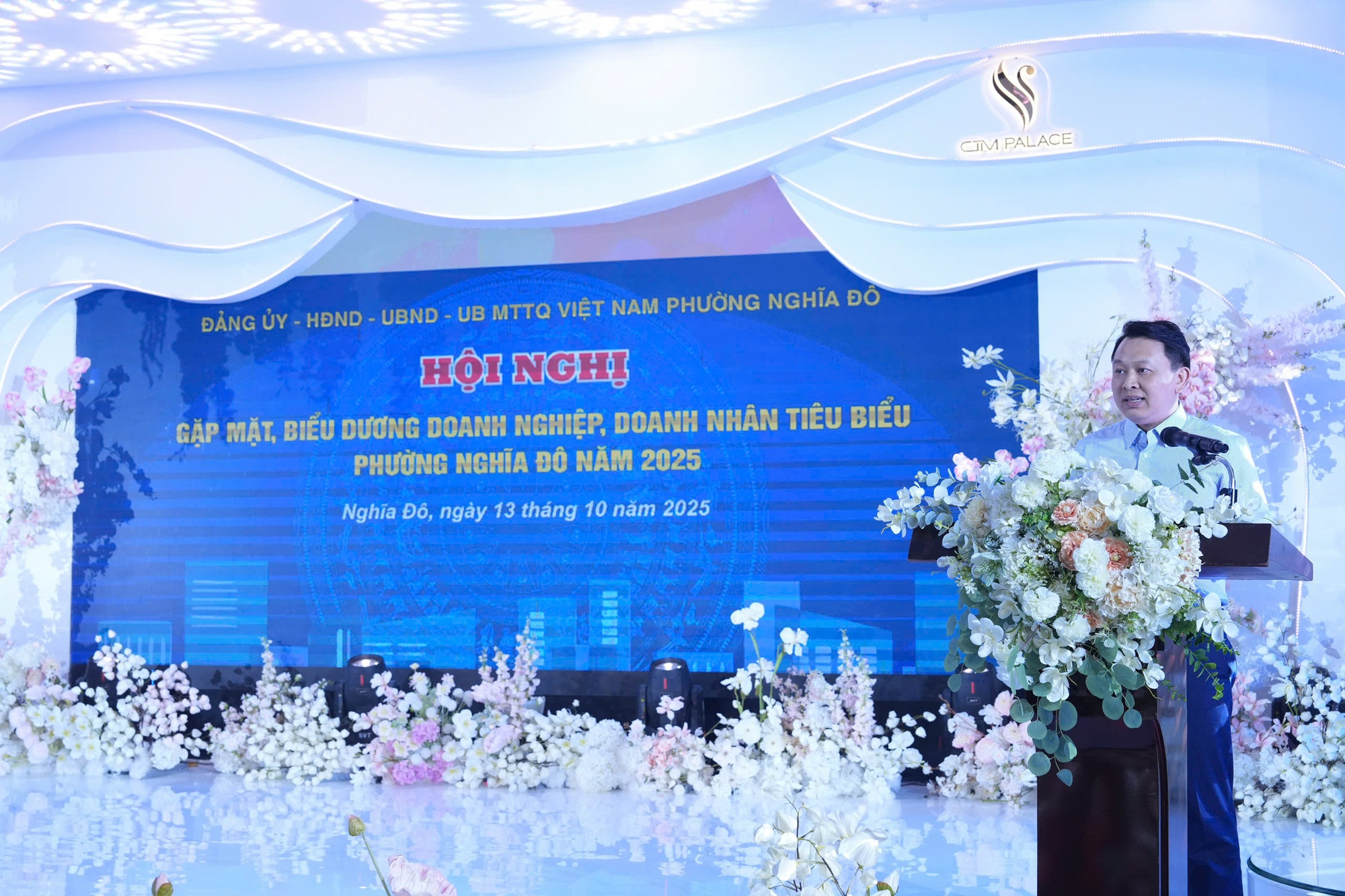 Phường Nghĩa Đô biểu dương 39 doanh nghiệp, doanh nhân tiêu biểu nhân kỷ niệm 21 năm ngày doanh nhân Việt Nam- Ảnh 6.