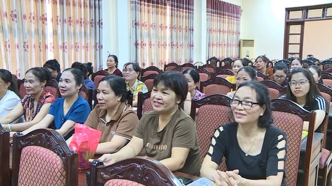 Hội LHPN xã Phúc Thọ tập huấn nghiệp vụ công tác hội năm 2025- Ảnh 3.