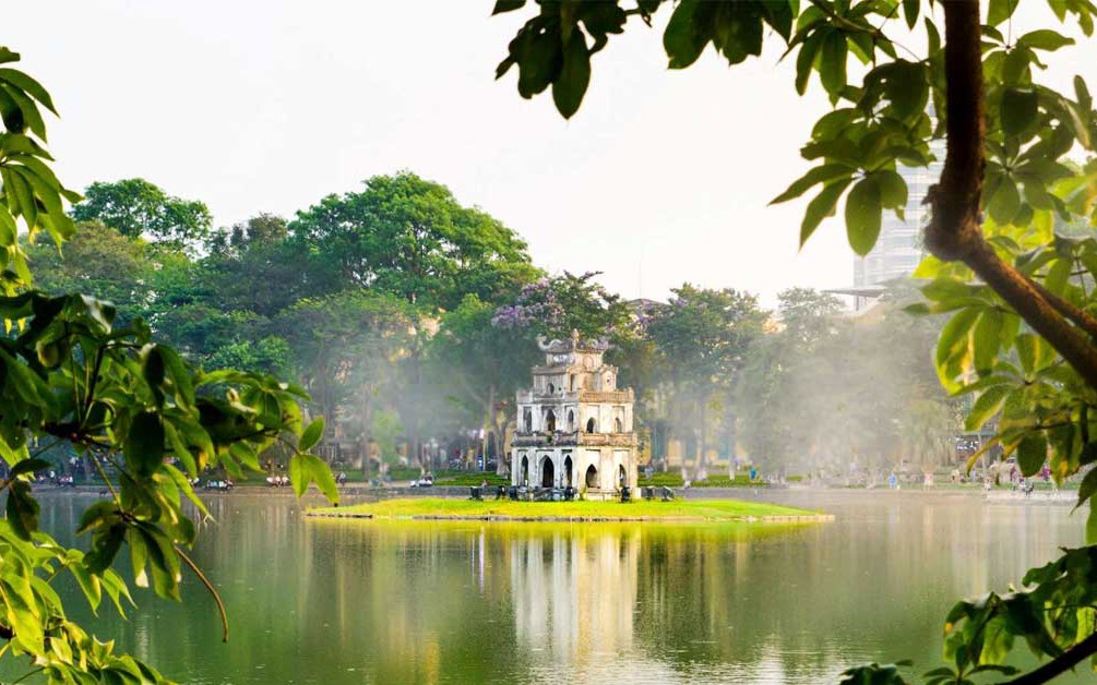 Ảnh: Hồ Gươm