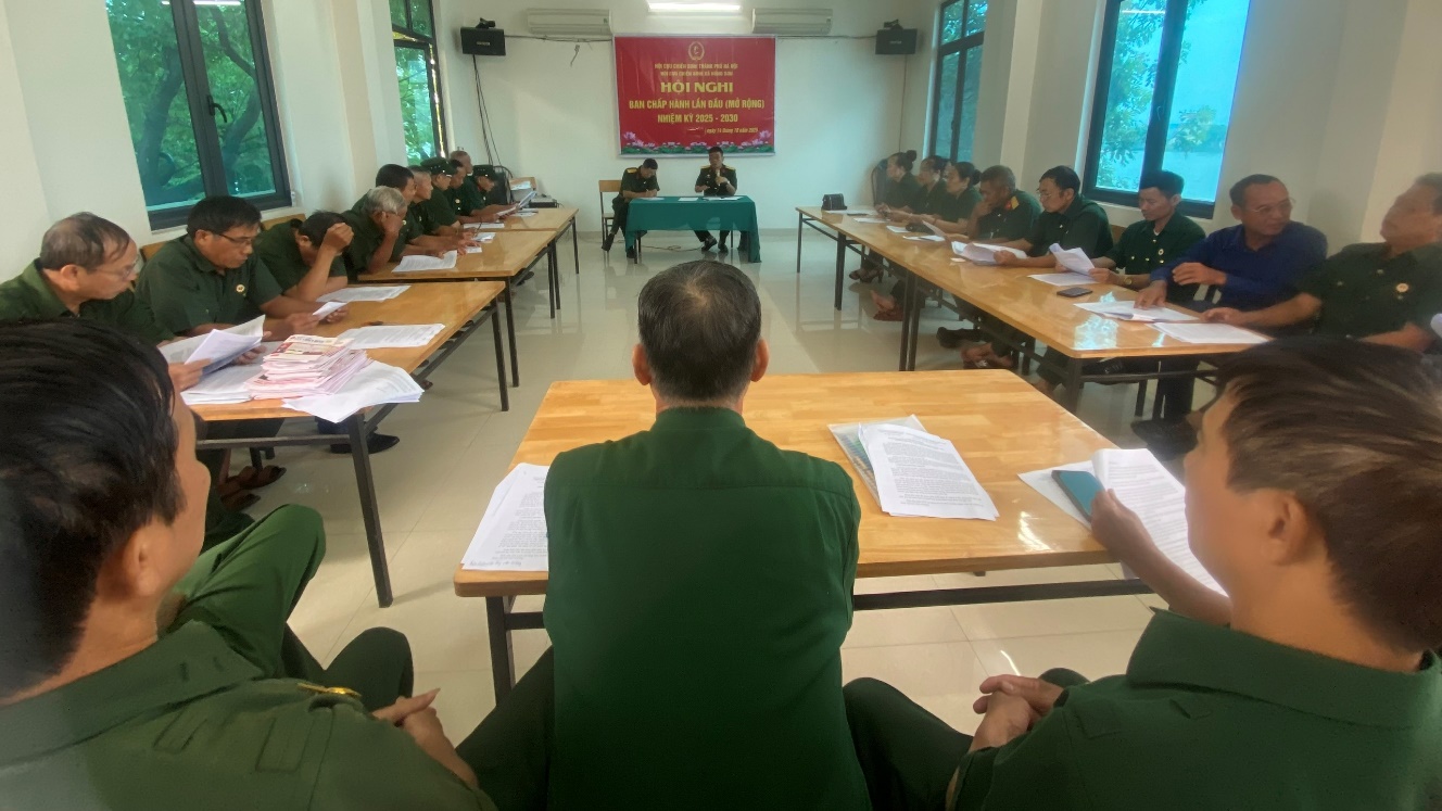 Hội nghị Ban chấp hành mở rộng Hội CCB xã Hồng Sơn lần thứ I, nhiệm kỳ 2025-2030- Ảnh 1.