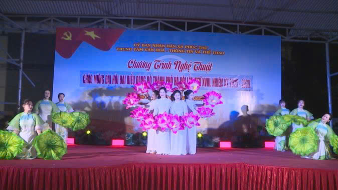 Đặc sắc Chương trình nghệ thuật chào mừng Đại hội Đảng bộ thành phố Hà Nội lần thứ XVIII tại Đình làng Trạch Lôi- Ảnh 6.