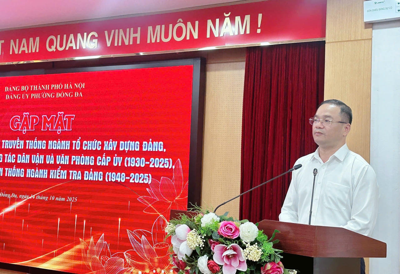 Phường Đống Đa (TP Hà Nội): Tự hào truyền thống, vững bước trên hành trình xây dựng Đảng thời kỳ mới- Ảnh 1.