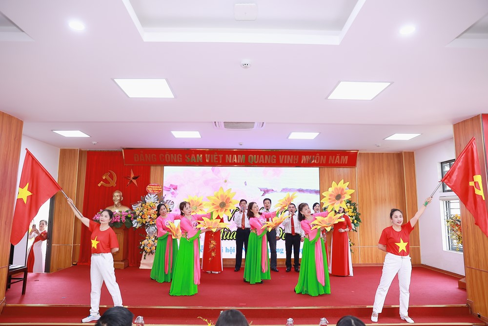 Hội LHPN phường Khương Đình gặp mặt kỷ niệm ngày 20/10- Ảnh 12.