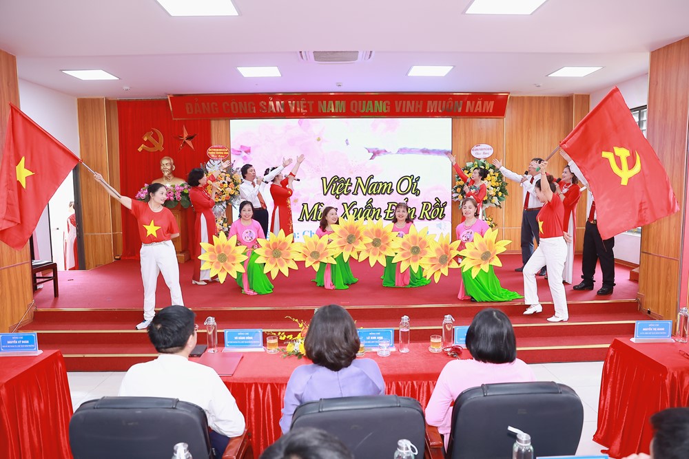 Hội LHPN phường Khương Đình gặp mặt kỷ niệm ngày 20/10- Ảnh 13.