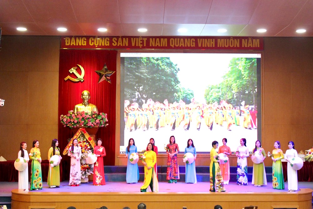 Hội LHPN phường Thanh Xuân kỷ niệm 95 năm ngày thành lập Hội Liên hiệp Phụ nữ Việt Nam 20/10- Ảnh 5.