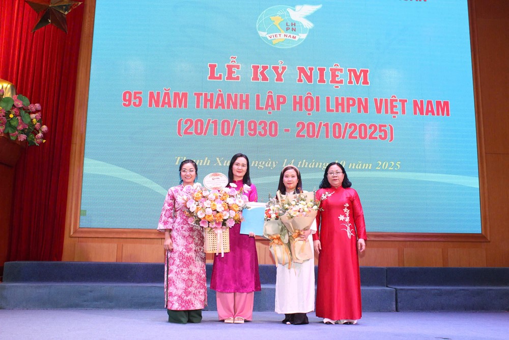 Hội LHPN phường Thanh Xuân kỷ niệm 95 năm ngày thành lập Hội Liên hiệp Phụ nữ Việt Nam 20/10- Ảnh 10.