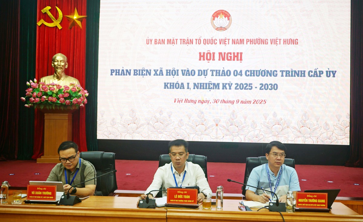 Ủy ban MTTQ Việt Nam phường Việt Hưng phản biện vào dự thảo 4 chương trình cấp ủy Khóa I- Ảnh 1.