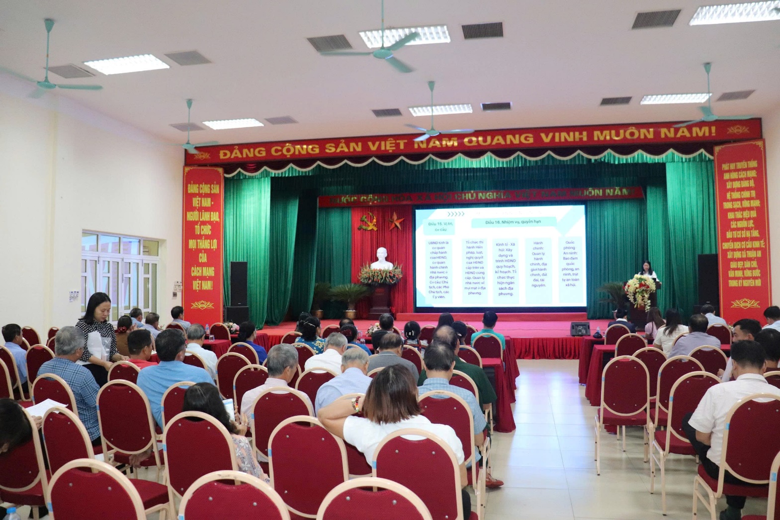 Ủy ban MTTQ Việt Nam Thành phố Hà Nội tập huấn tuyên truyền, phổ biến, giáo dục pháp luật tại xã Thuận An- Ảnh 3.