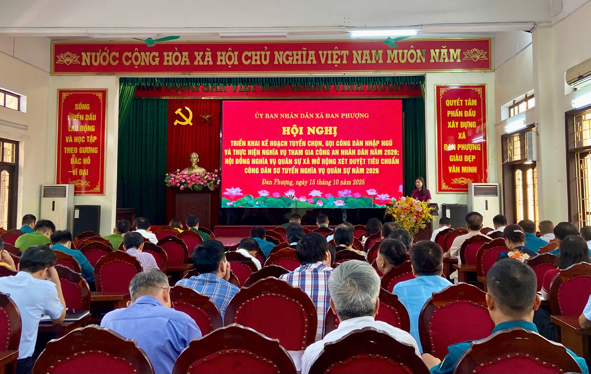 UBND xã Đan Phượng triển khai kế hoạch Tuyển chọn, gọi công dân nhập ngũ và thực hiện nghĩa vụ tham gia Công an nhân dân năm 2026.- Ảnh 2.