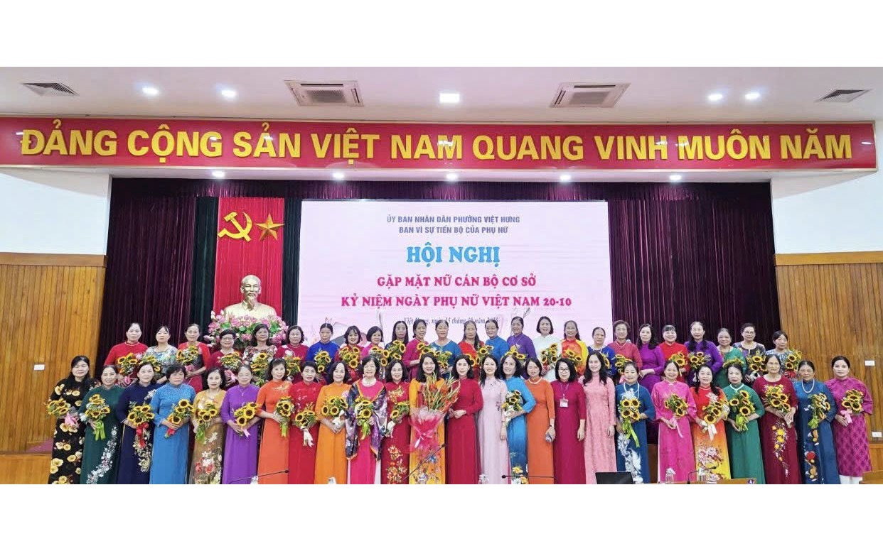 Hội nghị gặp mặt nữ cán bộ cơ sở phường Việt Hưng nhân ngày Phụ nữ Việt Nam 20/10
