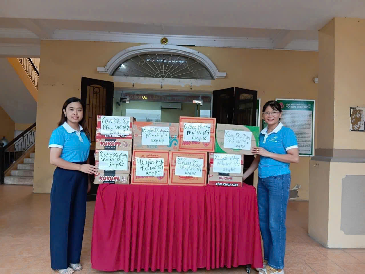 Phường Lĩnh Nam: Chung tay ủng hộ đồng bào bị ảnh hưởng bão lụt- Ảnh 5.