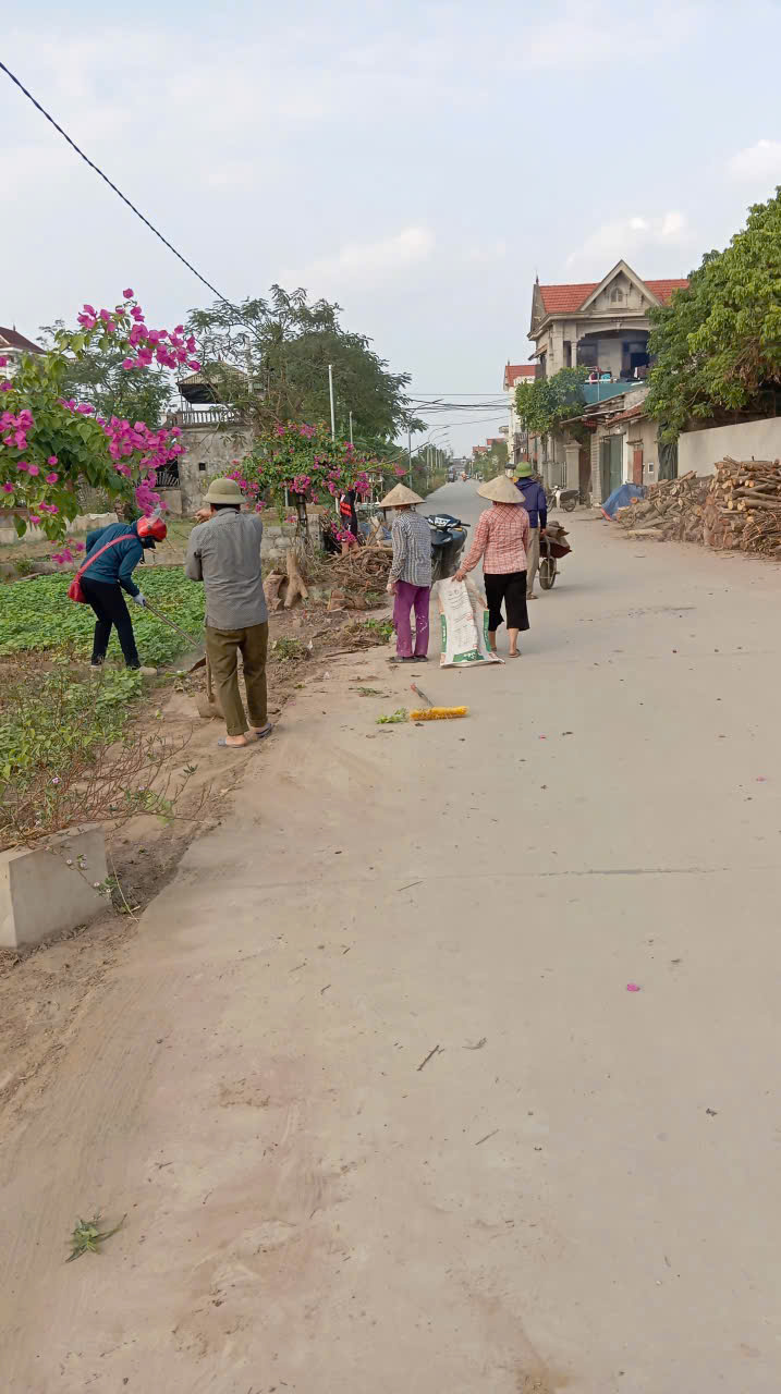 Ủy ban MTTQ Việt Nam xã Phú Xuyên: Duy trì hiệu quả phong trào ''Cuối tuần xanh''- Ảnh 6.