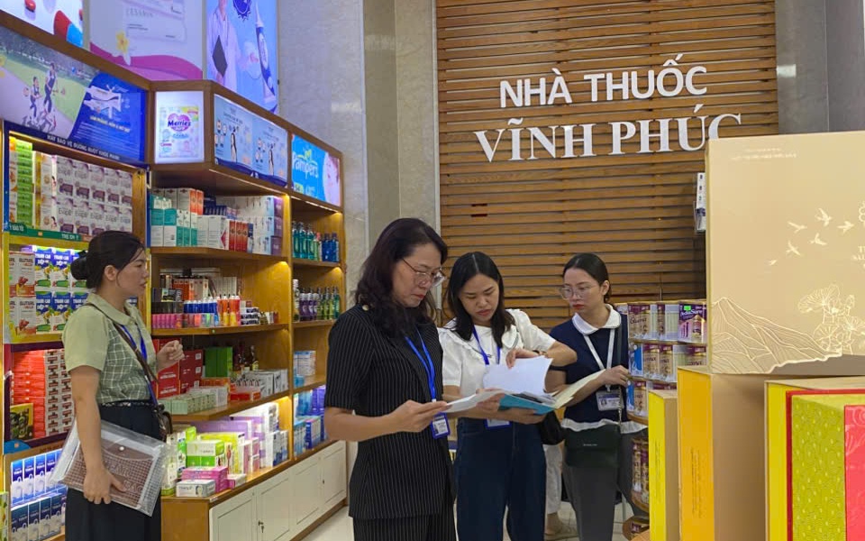 Phường Xuân Đỉnh tăng cường kiểm tra các cơ sở hành nghề y, dược tư nhân, đảm bảo an toàn sức khỏe cộng đồng
