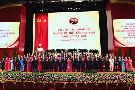 Đại hội đại biểu Đảng bộ TP Hà Nội khóa XVIII, nhiệm kỳ 2025-2030 thành công tốt đẹp.- Ảnh 1.