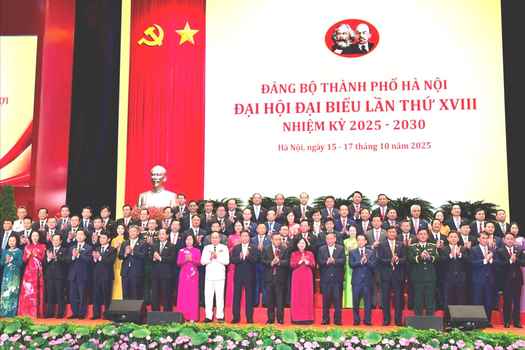Đại hội đại biểu Đảng bộ thành phố Hà Nội khóa XVIII thành công tốt đẹp- Ảnh 10.