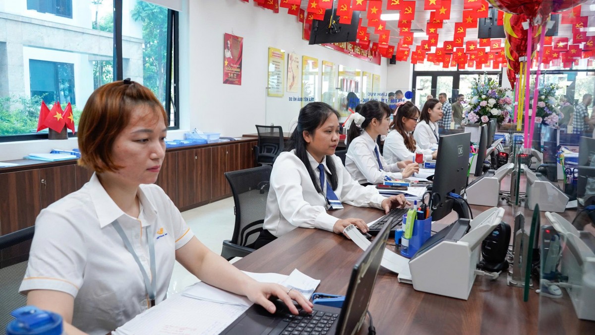 Bí thư phường Đống Đa: Lấy chuyển đổi số làm chìa khóa thực hiện Nghị quyết 57-NQ/TW- Ảnh 3.