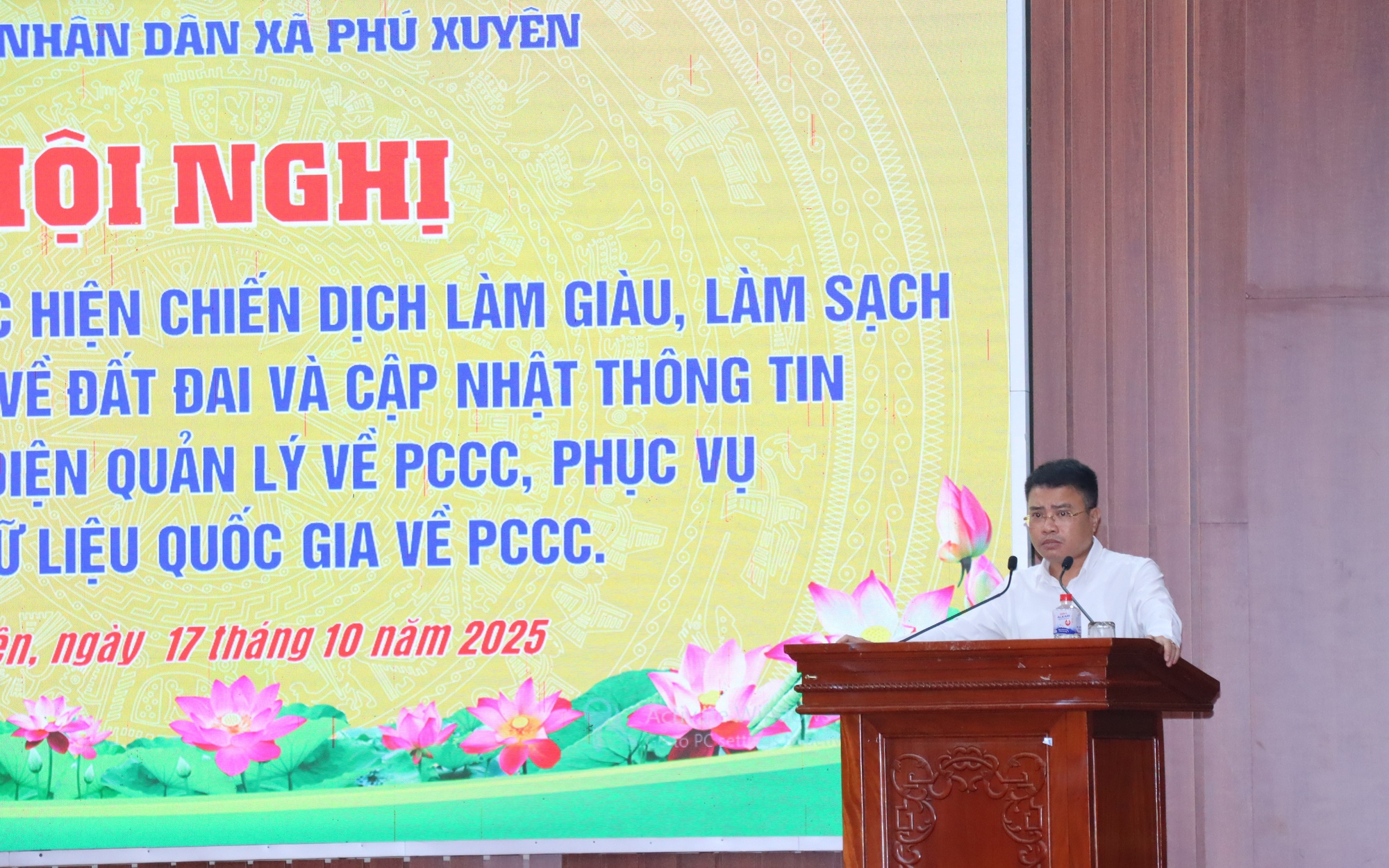 Giao ban tiến độ thực hiện chiến dịch làm giàu, làm sạch dữ liệu Quốc gia về đất đai và cập nhật thông tin cơ sở thuộc diện quản lý về PCCC