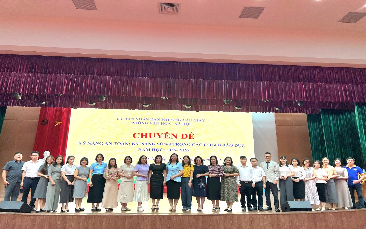 Tập huấn kỹ năng an toàn, kỹ năng sống trong các cơ sở giáo dục năm học 2025-2026- Ảnh 7.