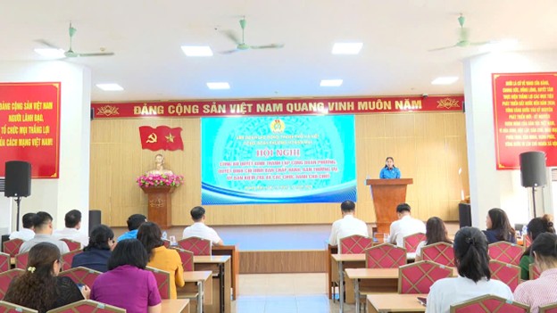 PHƯỜNG HOÀNG MAI TỔ CHỨC HỘI NGHỊ CÔNG BỐ QUYẾT ĐỊNH THÀNH LẬP CÔNG ĐOÀN PHƯỜNG- Ảnh 3.