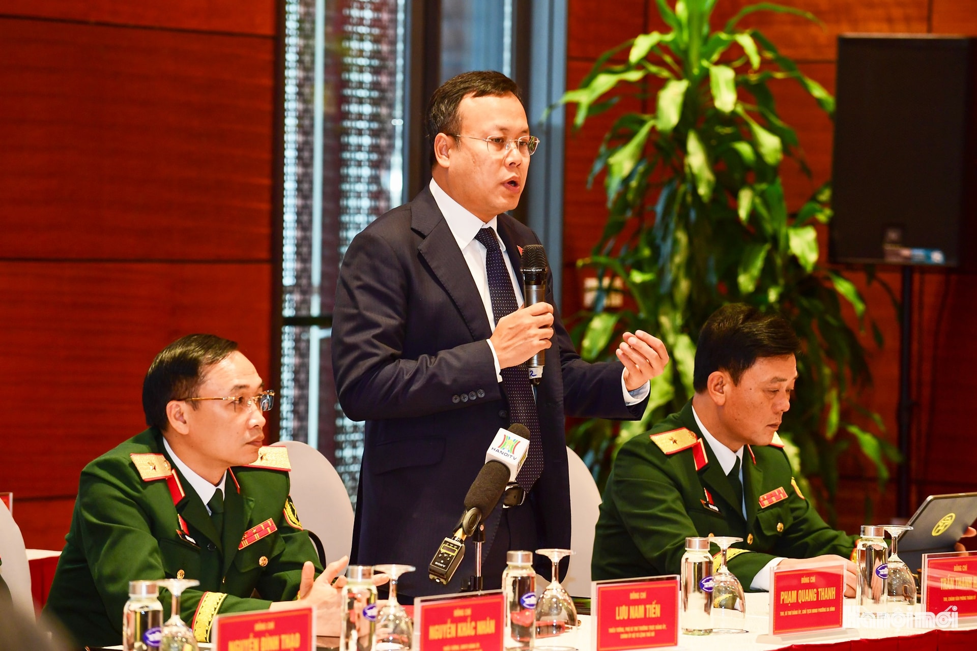Quang cảnh ngày làm việc chính thức thứ hai, Đại hội lần thứ XVIII Đảng bộ TP Hà Nội- Ảnh 10.