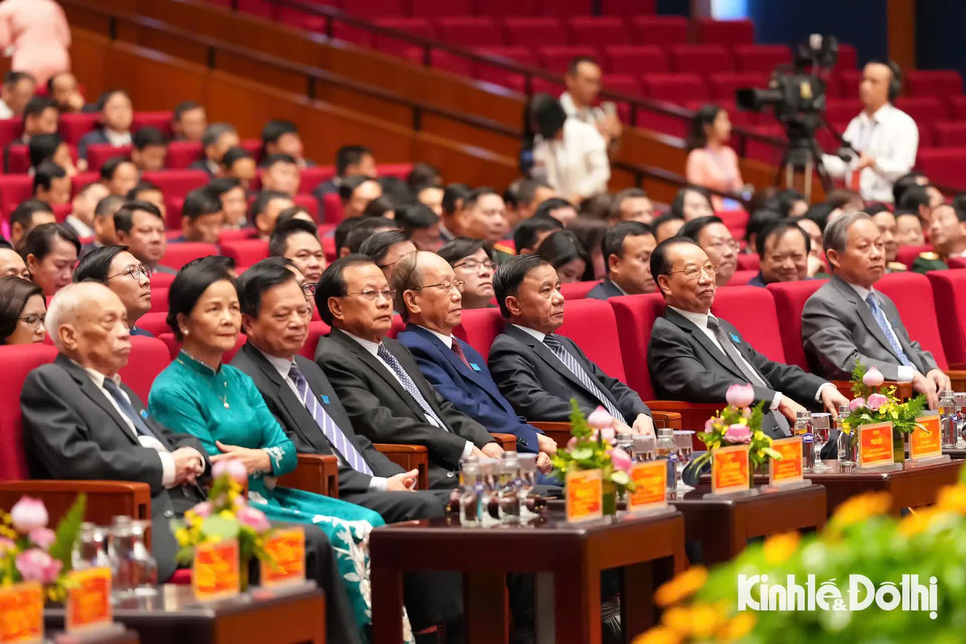 Đại hội đại biểu Đảng bộ Thành phố Hà Nội lần thứ XVIII, nhiệm kỳ 2025 - 2030 thành công tốt đẹp- Ảnh 1.