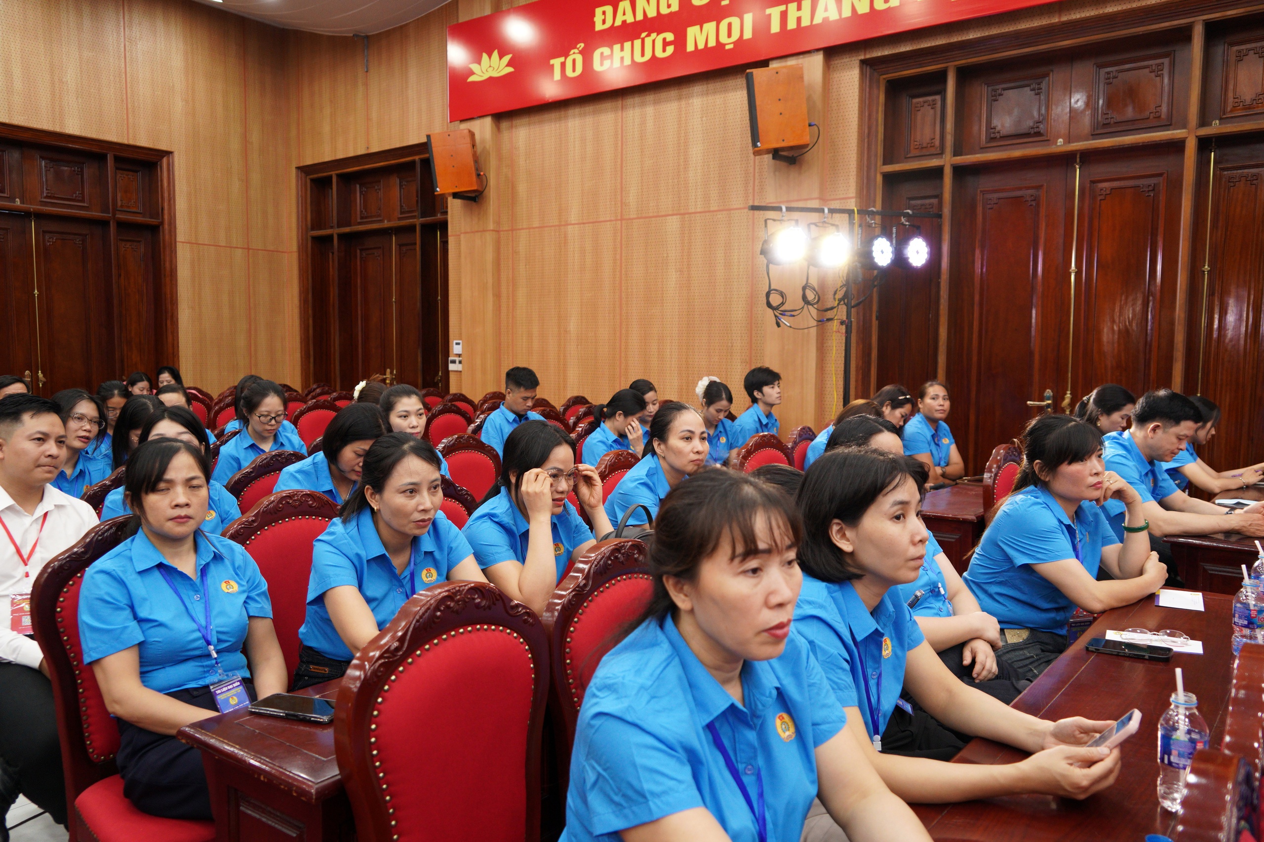 Rực rỡ Đại hội Công đoàn phường Chương Mỹ lần thứ I, nhiệm kỳ 2025 - 2030- Ảnh 5.