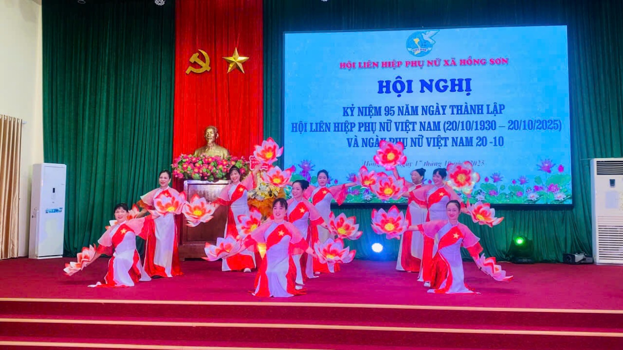 Phụ nữ xã Hồng Sơn phát huy truyền thống 95 năm lan tỏa tinh thần đoàn kết, sáng tạo trong thời kỳ mới- Ảnh 6.