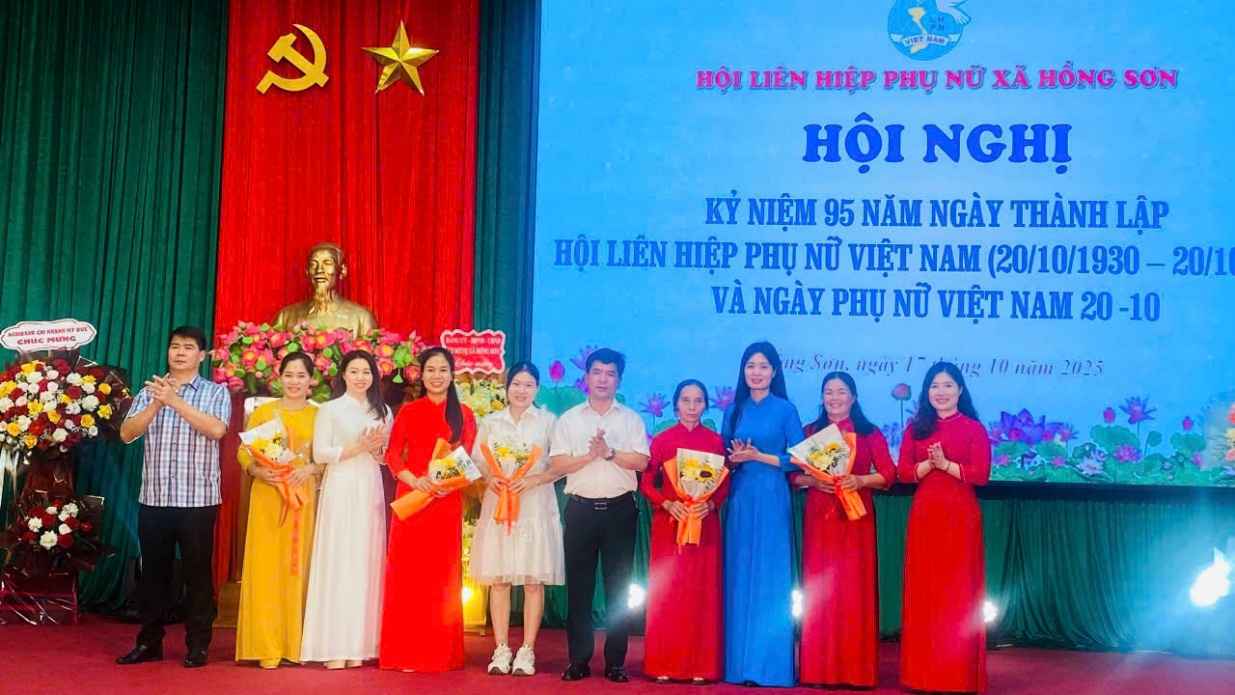 Phụ nữ xã Hồng Sơn phát huy truyền thống 95 năm lan tỏa tinh thần đoàn kết, sáng tạo trong thời kỳ mới- Ảnh 12.