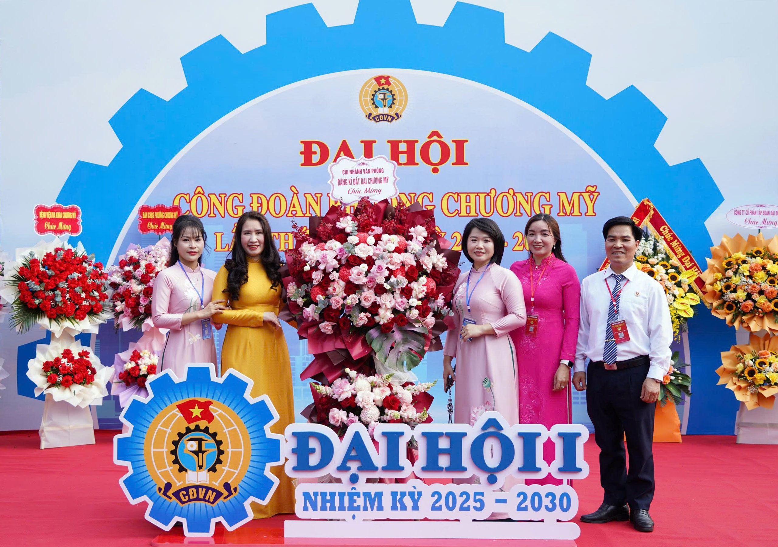 Rực rỡ Đại hội Công đoàn phường Chương Mỹ lần thứ I, nhiệm kỳ 2025 - 2030- Ảnh 12.