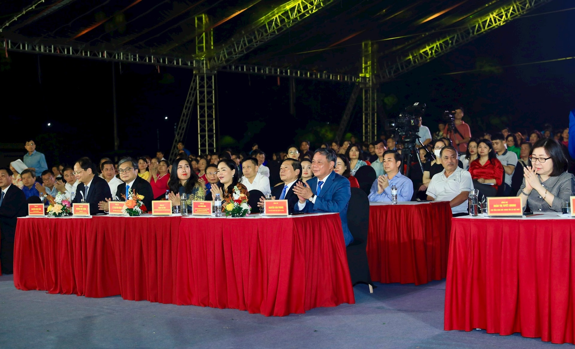 Báo Hànộimới giành giải A - Giải báo chí về Phát triển văn hóa và xây dựng người Hà Nội thanh lịch, văn minh lần thứ VIII- Ảnh 1.