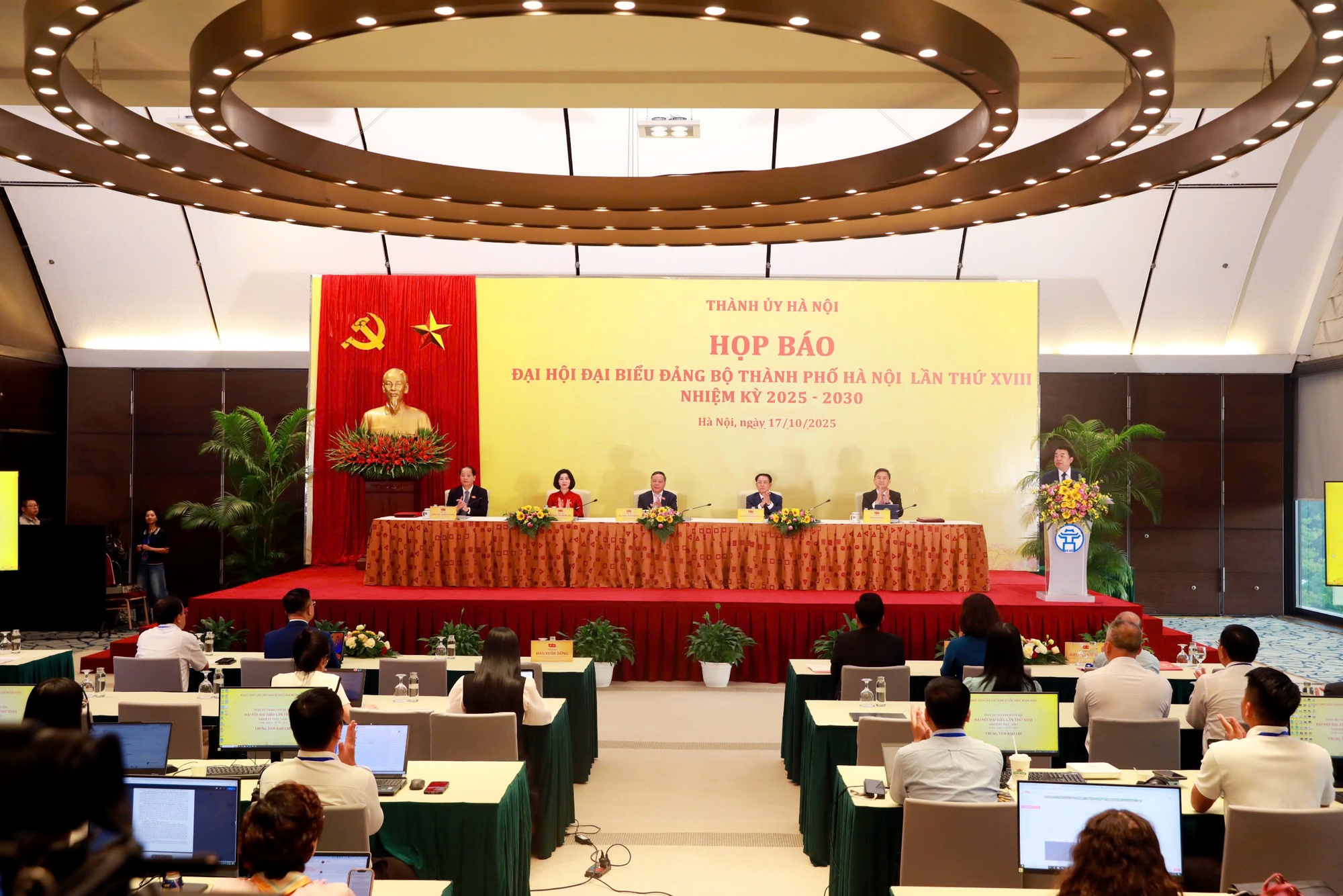 04 kết quả nổi bật của Đại hội XVIII Đảng bộ thành phố Hà Nội- Ảnh 2.