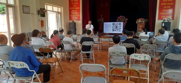 UBND XÃ HỒNG VÂN THỰC HIỆN NHIỀU GIẢI PHÁP ĐỂ NGƯỜI DÂN TIẾP CẬN CHUYỂN ĐỐI SỐ THUẬN LỢI- Ảnh 1.