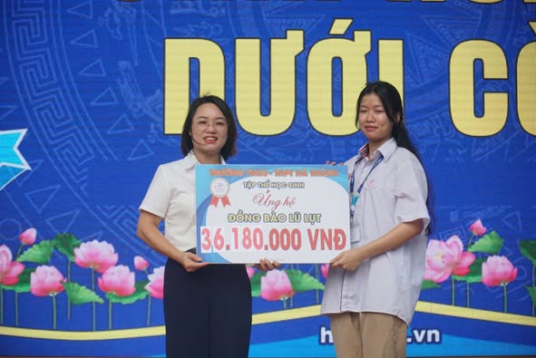 THCS – THPT HÀ THÀNH CHUNG TAY HƯỚNG VỀ ĐỒNG BÀO VÙNG BÃO LŨ- Ảnh 3.