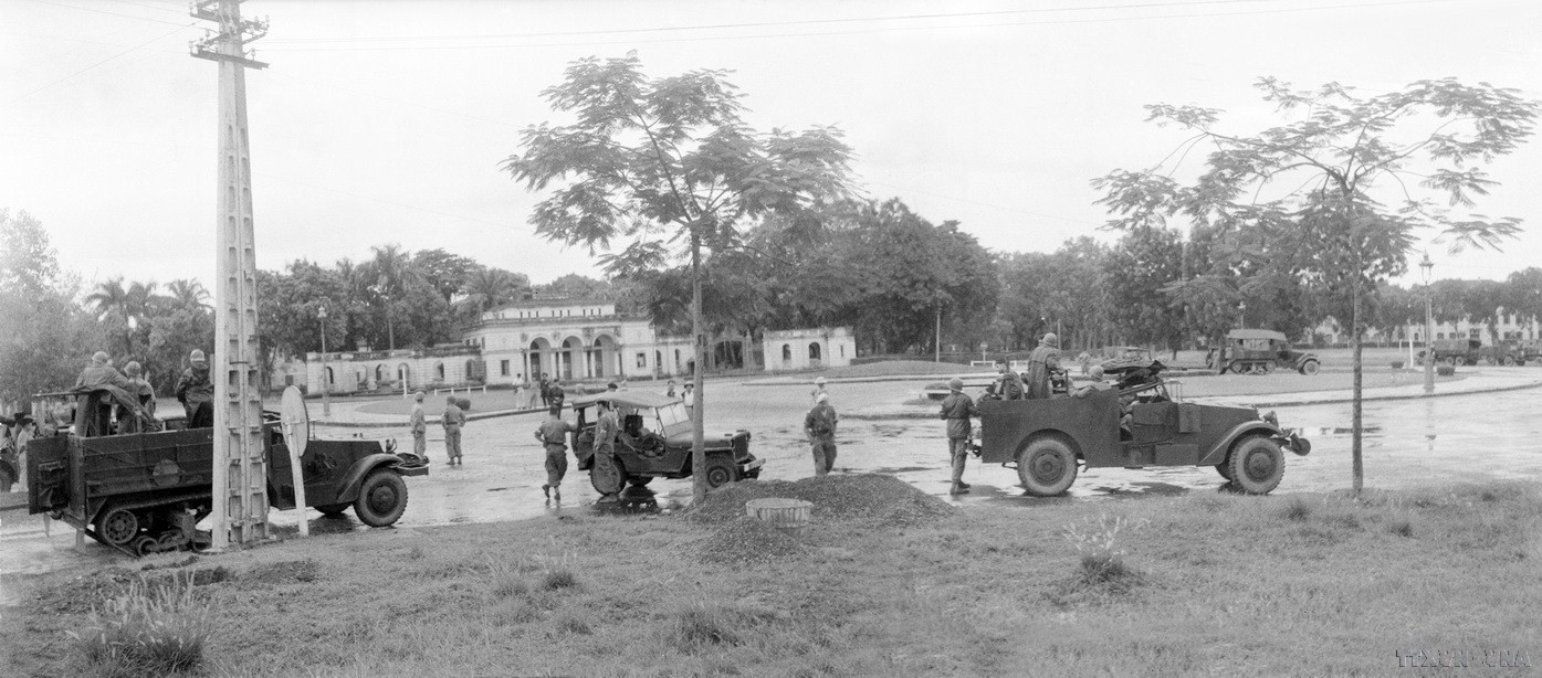 71 năm Giải phóng Thủ đô: Mốc son rực rỡ của nhân dân Thủ đô- Ảnh 2.