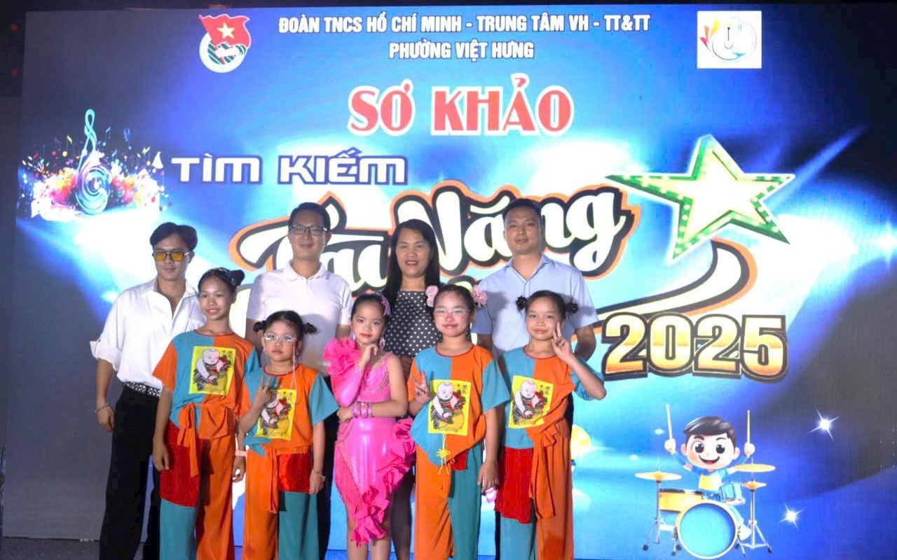 Sơ khảo cuộc thi tài năng thiếu nhi phường Việt Hưng 2025