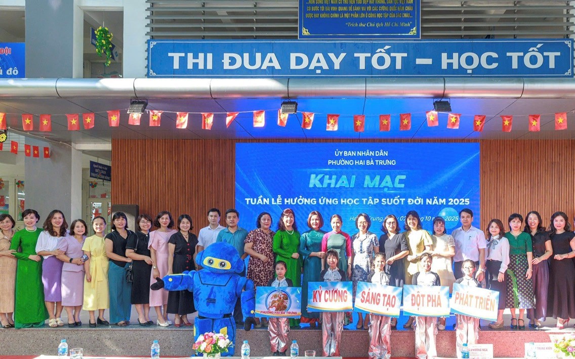 Phường Hai Bà Trưng tổ chức khai mạc “tuần lễ hưởng ứng học tập suốt đời năm 2025”.