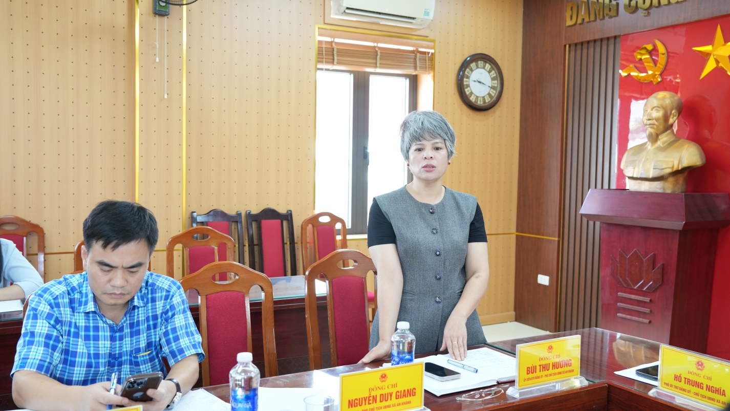 UBND xã An Khánh giao ban nghe báo cáo kết quả công tác quý III, triển khai các nhiệm vụ trọng tâm quý IV năm 2025- Ảnh 7.