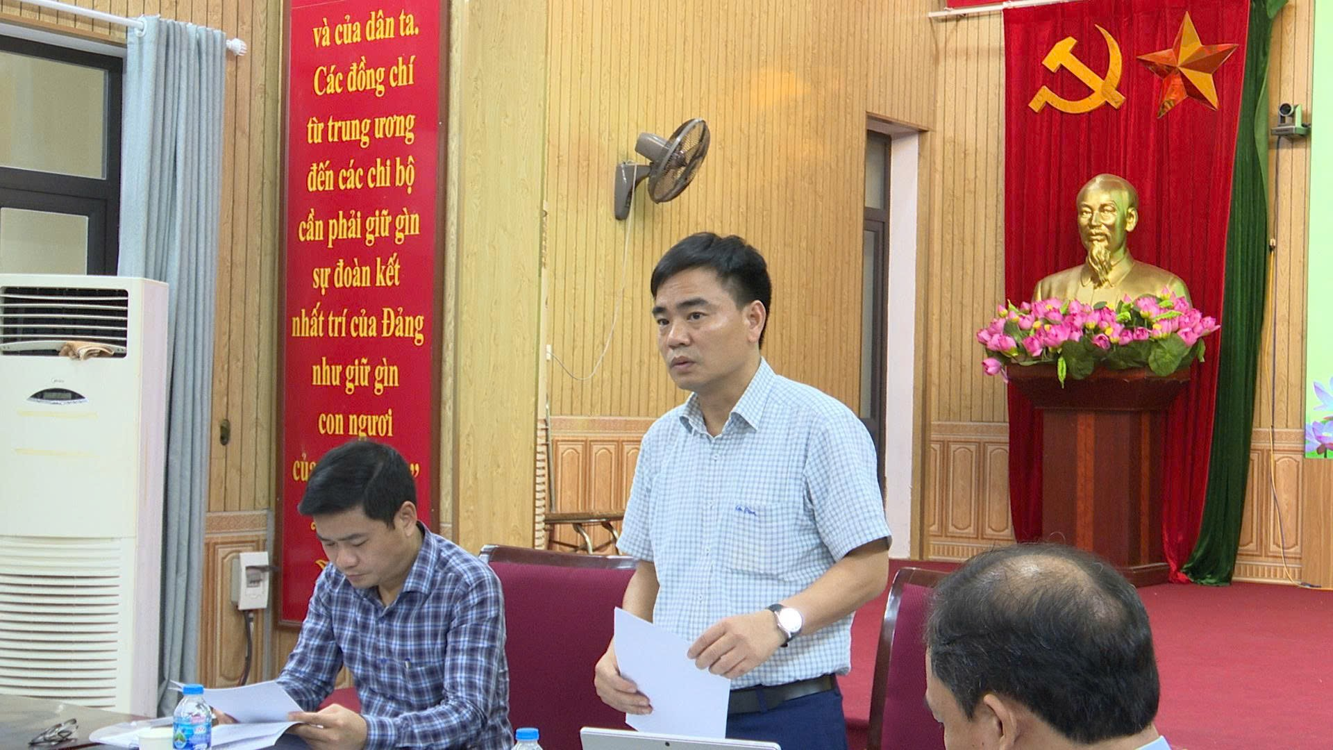 UBND xã An Khánh tổ chức hội nghị làm việc với các đồng chí thành viên các Ban Chỉ đạo: An toàn giao thông, 197, Phòng chống buôn lậu, gian lận thương mại và hàng giả, phòng cháy chữa cháy.- Ảnh 2.