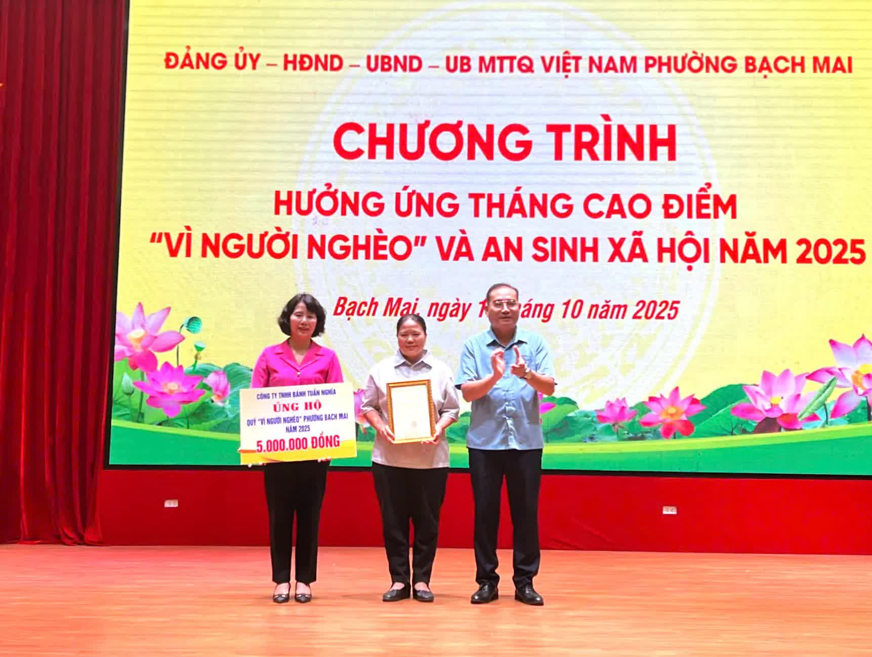 Phường Bạch Mai: hiệu quả từ công tác chăm lo an sinh xã hội, ngươi hoàn cảnh khó khăn- Ảnh 1.