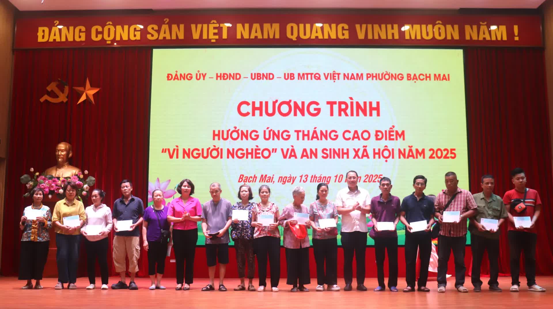 Phường Bạch Mai: hiệu quả từ công tác chăm lo an sinh xã hội, ngươi hoàn cảnh khó khăn- Ảnh 5.