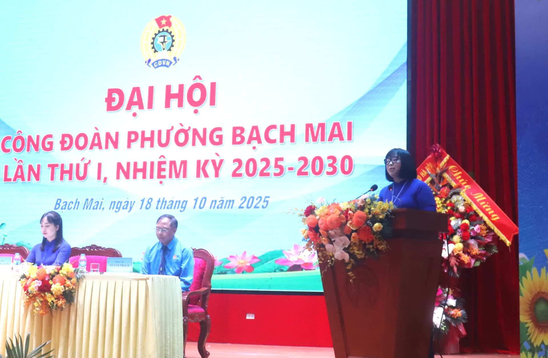 Ra mắt Ban Chấp hành Công đoàn phường Bạch Mai khóa I gồm 9 đồng chí- Ảnh 9.