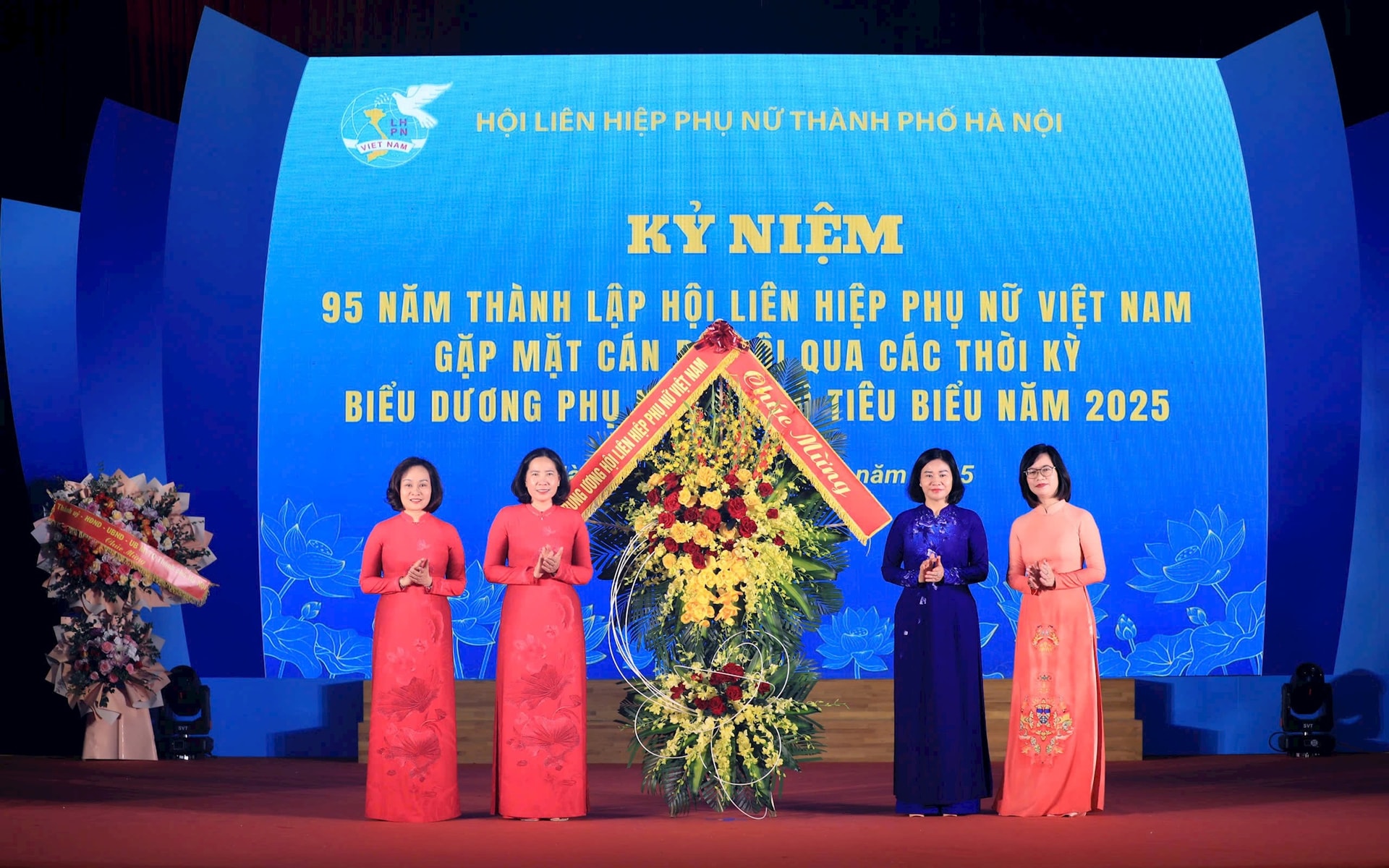 Hội Liên hiệp phụ nữ TP Hà Nội tiếp tục dẫn đầu trong các phong trào thi đua yêu nước- Ảnh 3.