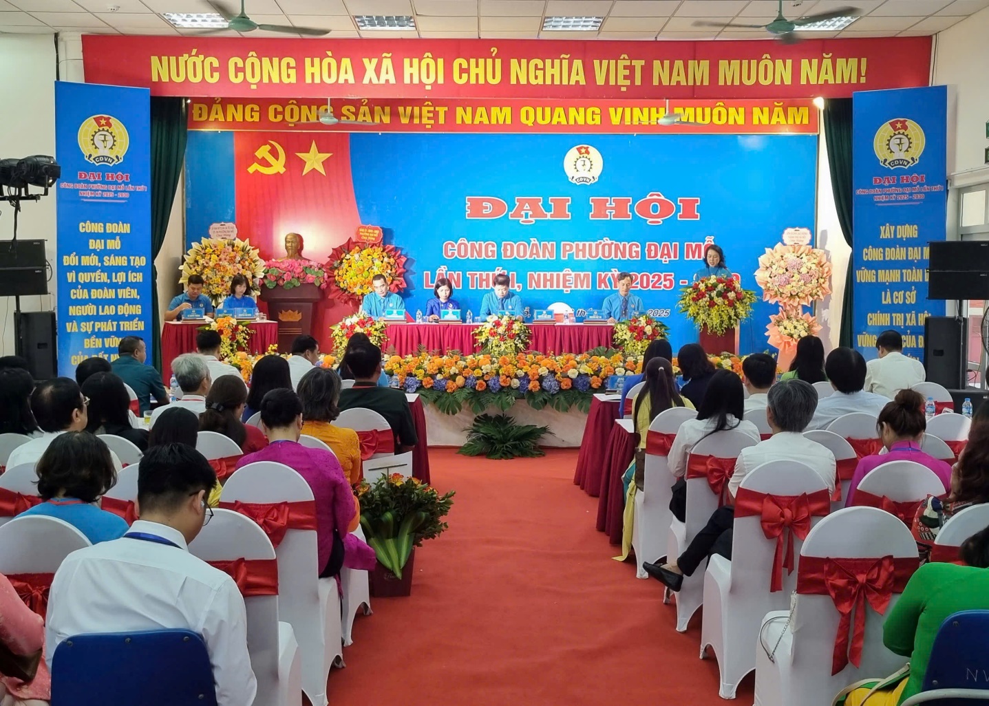 Công đoàn phường Đại Mỗ: Tiếp tục xây dựng giai cấp công nhân và tổ chức Công đoàn vững mạnh- Ảnh 3.