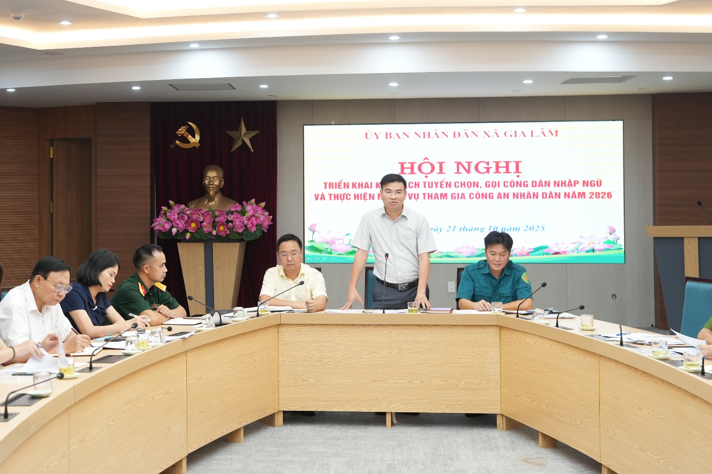 UBND xã Gia Lâm triển khai kế hoạch tuyển chọn, gọi công dân nhập ngũ và thực hiện nghĩa vụ tham gia Công an nhân dân năm 2026- Ảnh 4.