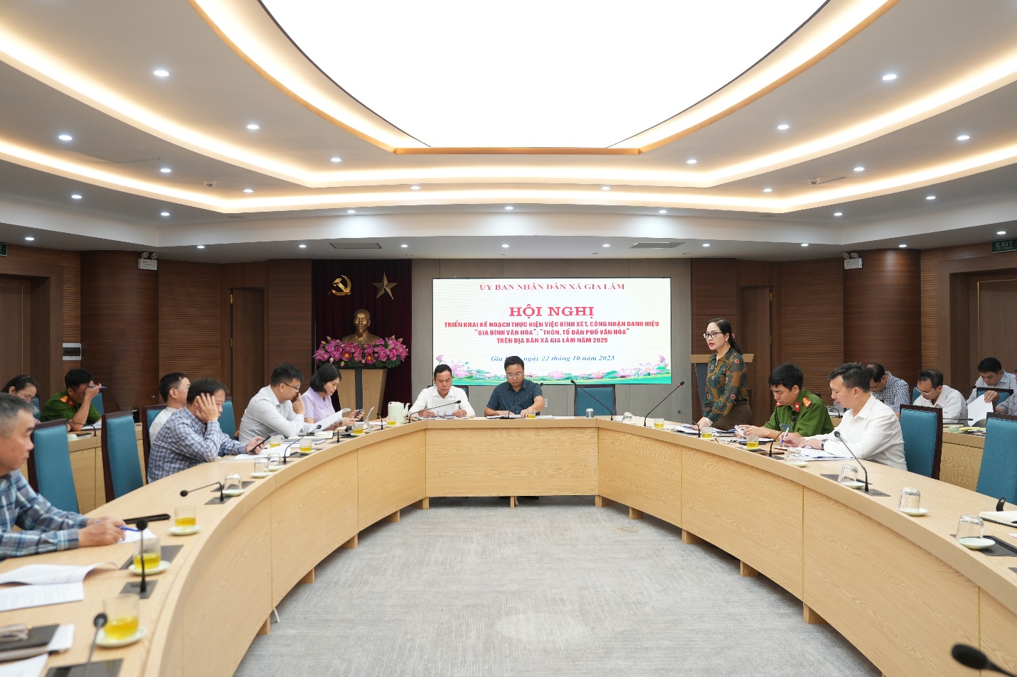 UBND xã Gia Lâm triển khai kế hoạch bình xét, công nhận danh hiệu gia đình văn hóa, thôn, tổ dân phố văn hóa năm 2025- Ảnh 1.