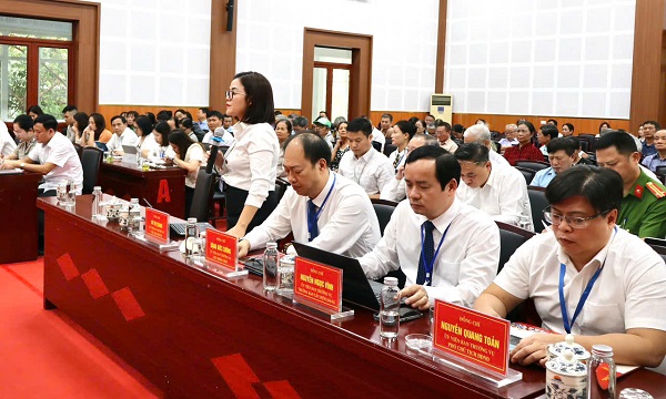 Hội nghị lần thứ Hai – Ban Chấp hành Đảng bộ phường Long Biên khóa I, nhiệm kỳ 2025-2030- Ảnh 5.