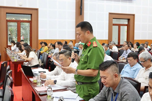 Hội nghị lần thứ Hai – Ban Chấp hành Đảng bộ phường Long Biên khóa I, nhiệm kỳ 2025-2030- Ảnh 8.