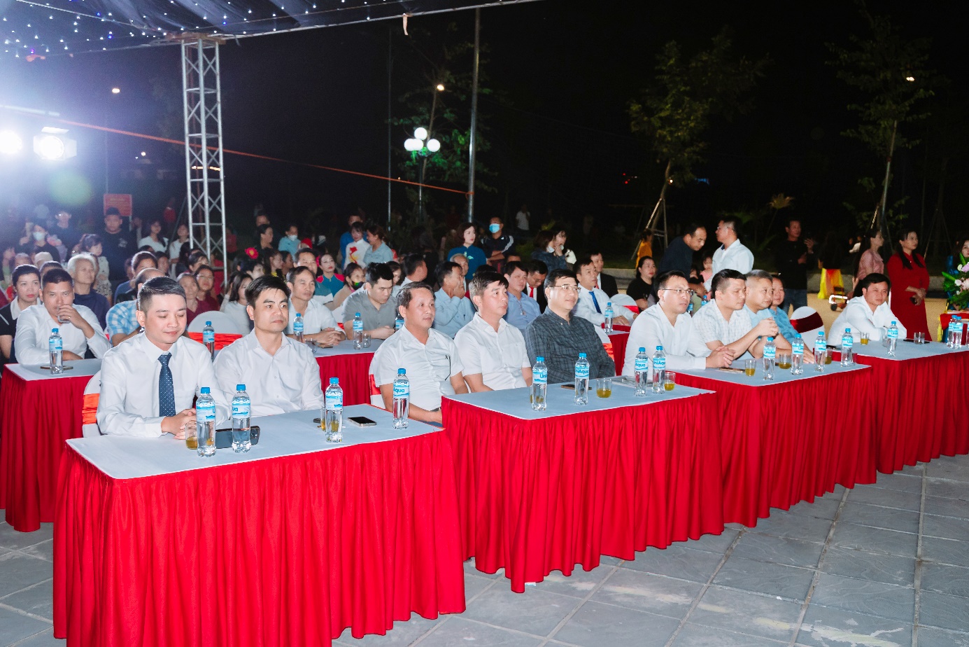 UỶ BAN MẶT TRẬN TỔ QUỐC VIỆT NAM XÃ VĨNH THANH TỔ CHỨC CHƯƠNG TRÌNH HỘI THI VĂN NGHỆ VỚI CHỦ ĐỀ: “VĨNH THANH- BÀI CA ĐOÀN KẾT”.- Ảnh 1.