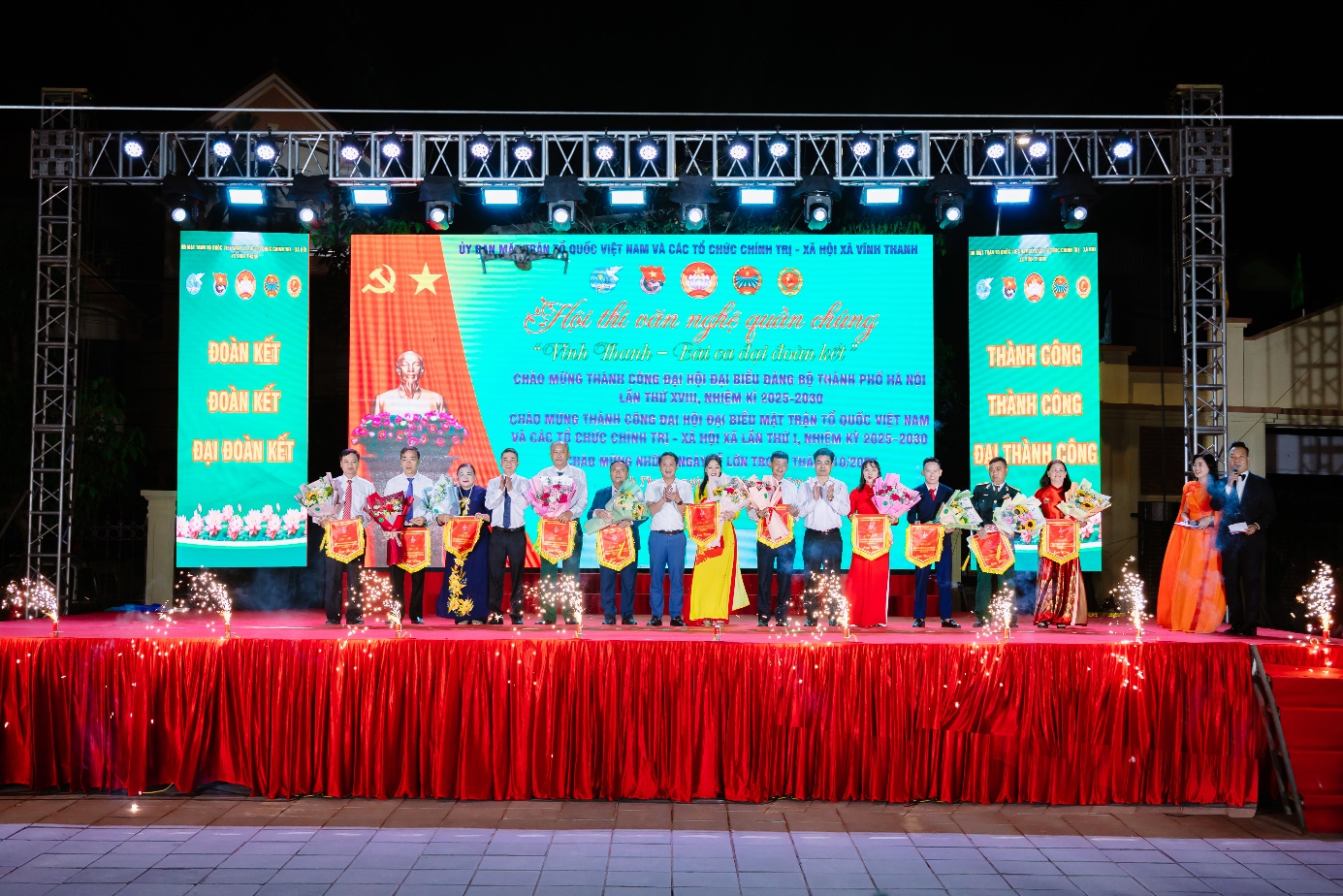 UỶ BAN MẶT TRẬN TỔ QUỐC VIỆT NAM XÃ VĨNH THANH TỔ CHỨC CHƯƠNG TRÌNH HỘI THI VĂN NGHỆ VỚI CHỦ ĐỀ: “VĨNH THANH- BÀI CA ĐOÀN KẾT”.- Ảnh 3.